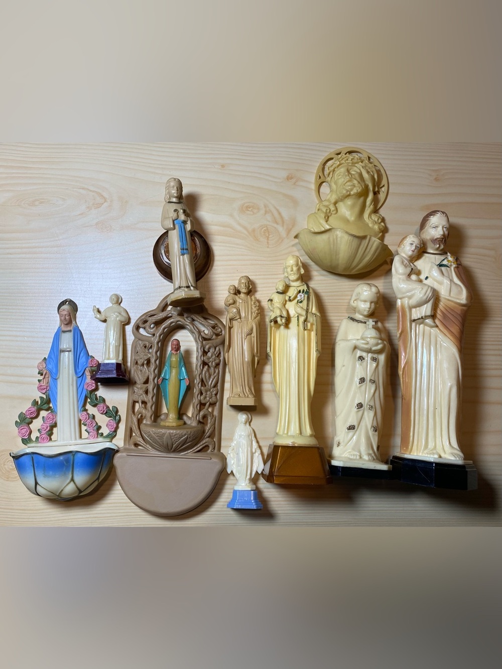 Vtg 10-Pc Lot Rosary Box Mary St Joseph Jesus Plastic Figures Offerings Italy
